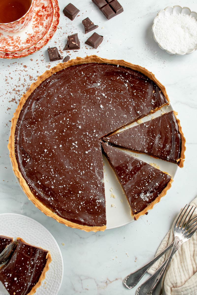 TARTE CHOCOLAT CARAMEL BEURRE SALÉ : la recette facile